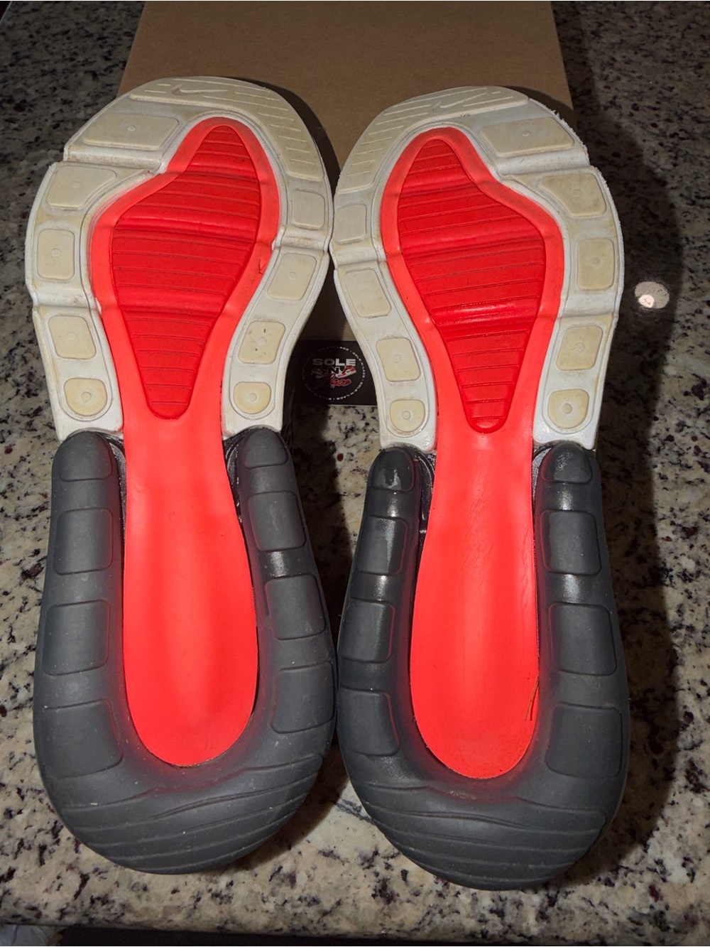 Size 13 Nike Air Max 270 Black White SKU AH8050-002 Gently Used No Box - Picture 9 of 11